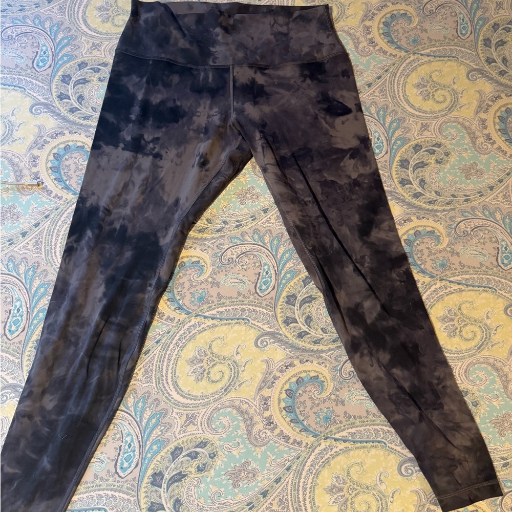 Lululemon Athletica Charcoal Tie-Dye Leggings